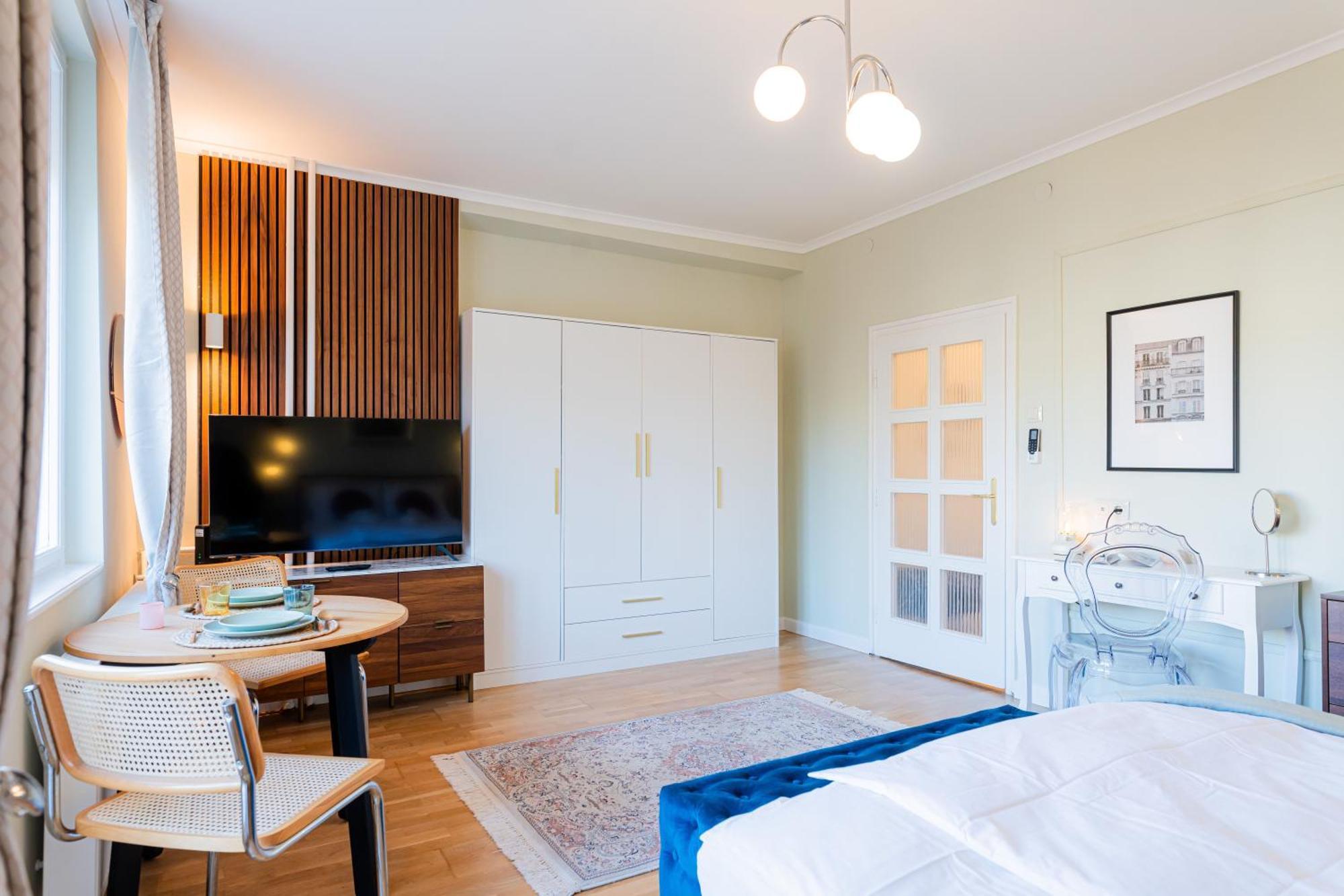 Ujbuda Rest With Air Condition And Balcony Appartement *