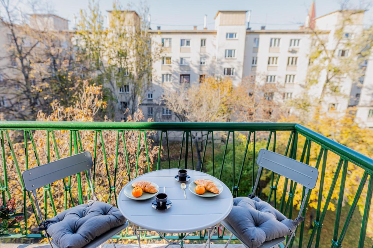 Appartement Ujbuda Rest With Air Condition And Balcony