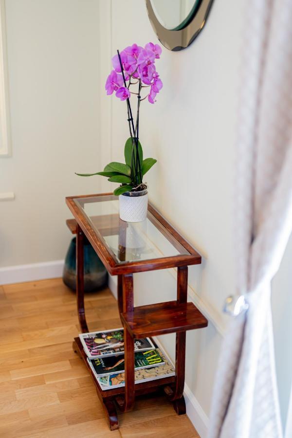 Appartement Ujbuda Rest With Air Condition And Balcony